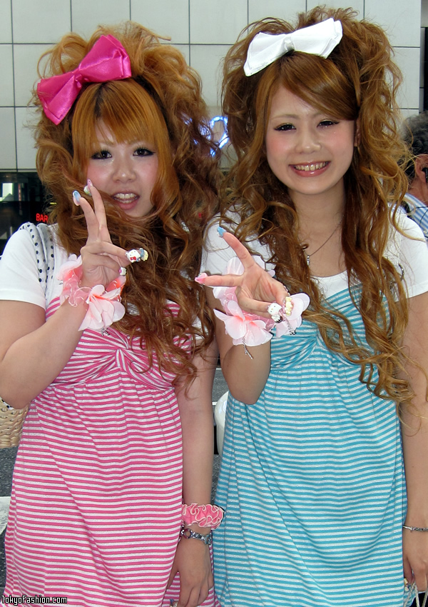 Japanese Gals With Blonde Hair