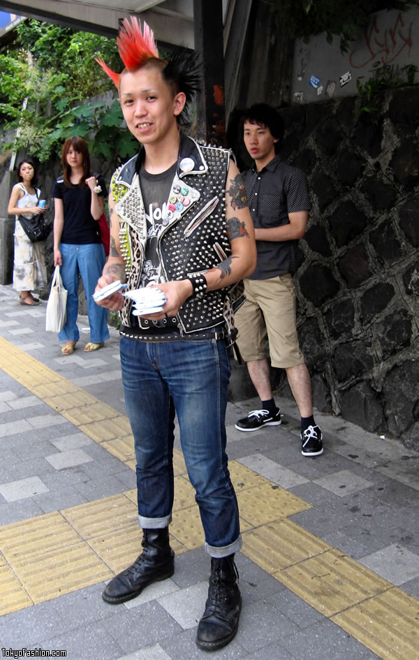 Japanese Punk at Harajuku Station