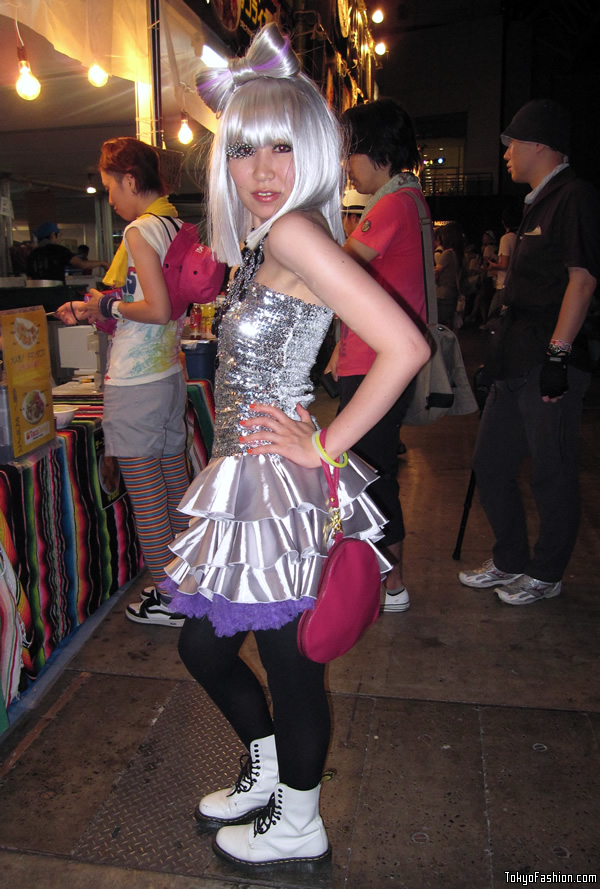 Lady Gaga Japan Fan Fashion