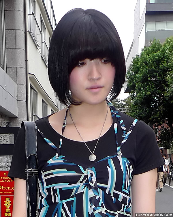 Cool Japanese Bob Hairstyle. Click the top picture to blow it up.