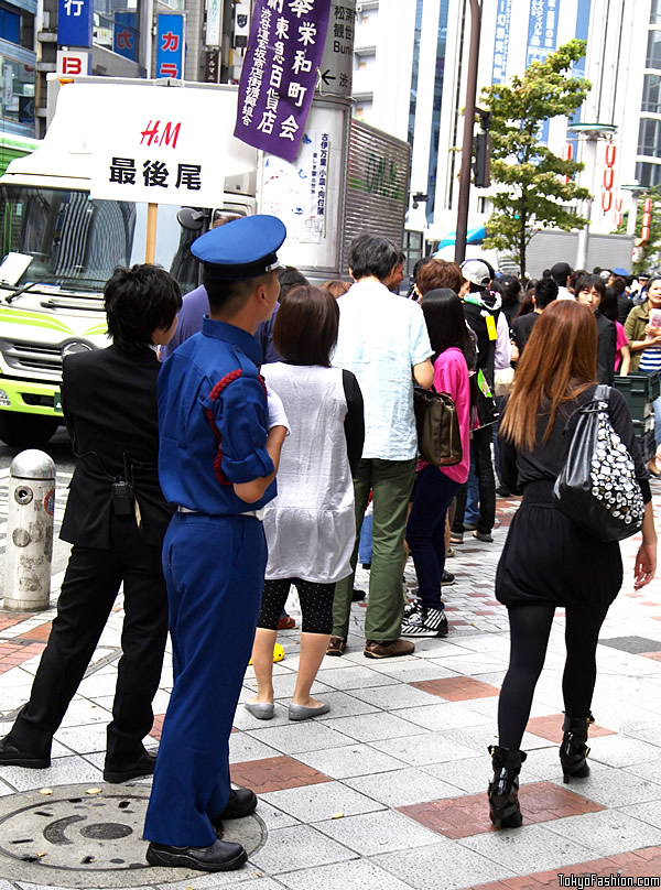 H&M Shibuya Opening Day End of Line