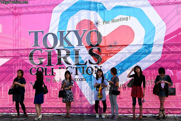 Tokyo Girls Collection Pictures 2009 A/W – Tokyo Fashion