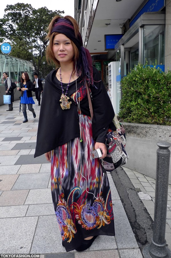 Cool Girl Fashion in Harajuku