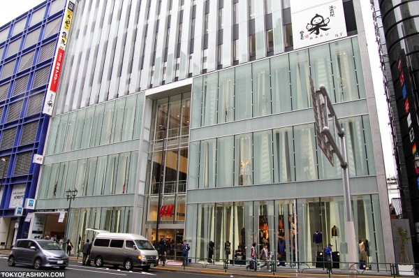 H&M Shinjuku Opening Day