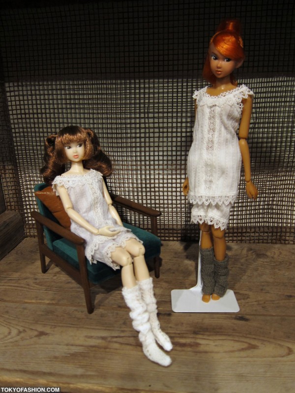 Momoko Doll Furniture