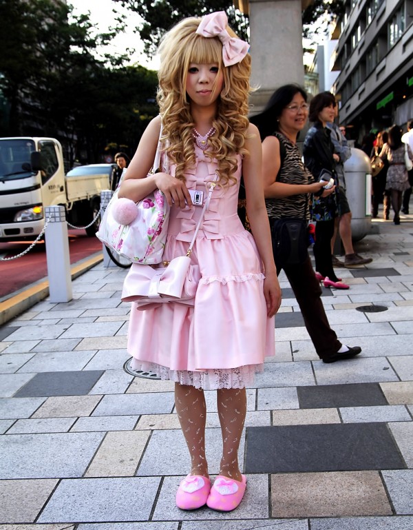 Japanese Hime Gyaru in Fuzzy Pink Slippers