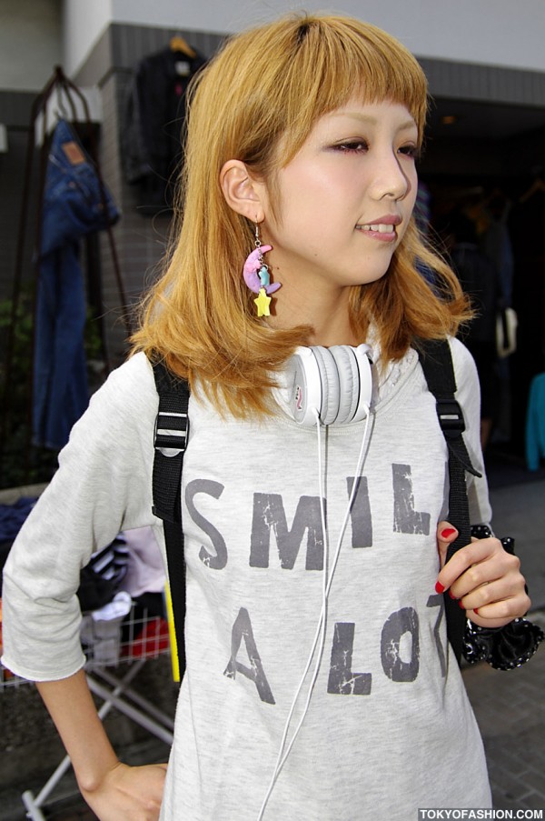 Blonde Japanese Girl in Harajuku