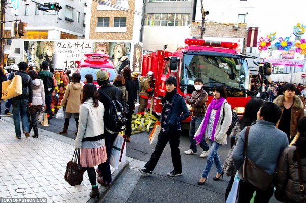 Visual Kei vs. Firemen