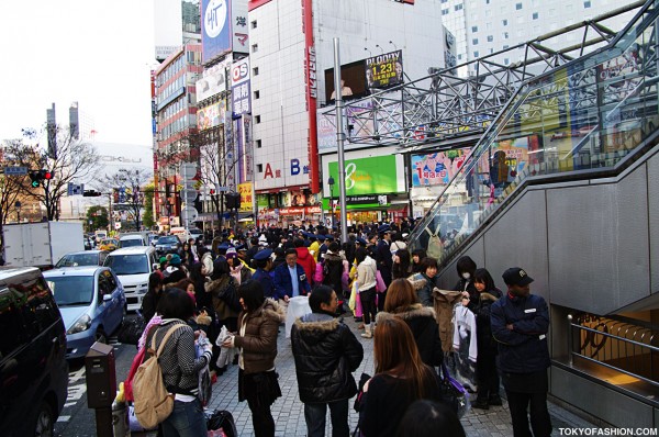 Big Crowds for New Years