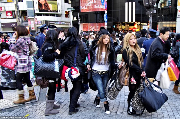 Blonde Shibuya Girls