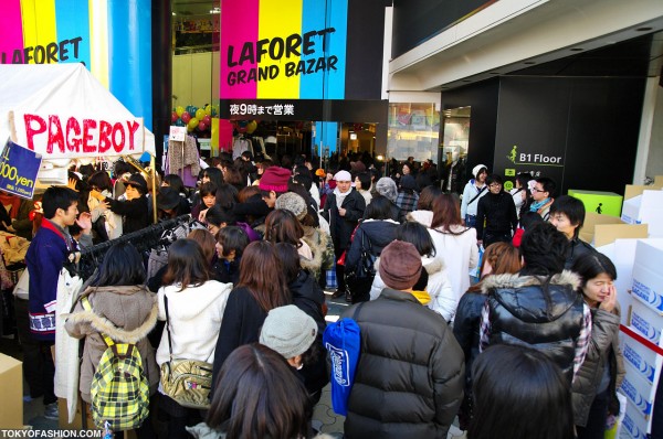 Big Crowds at LaForet Harajuku