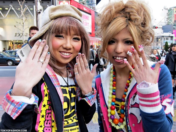 Japanese Girls With Cool Nail Art