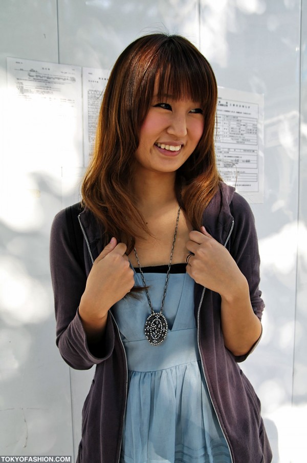 Long Hair & Sparkling Necklace