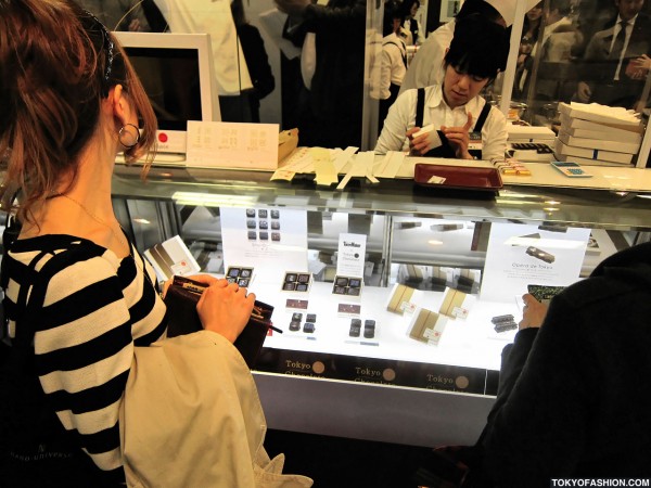 Japanese Girls at Salon du Chocolat