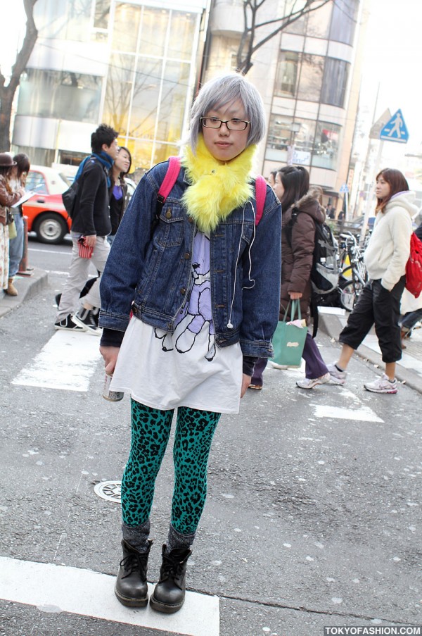 Japanese Girl w/ Silver Hair & Glasses in Harajuku