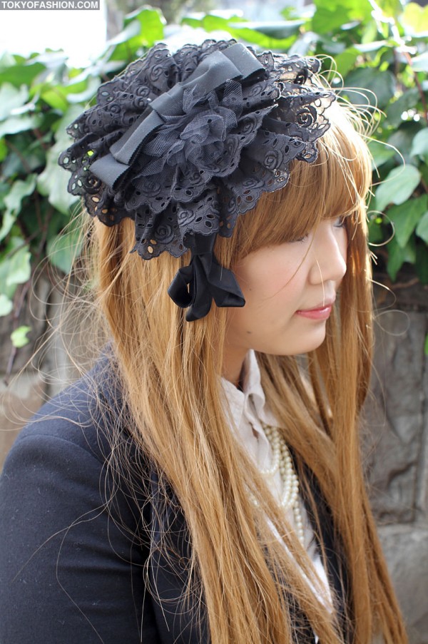 Lace Headpiece in Harajuku