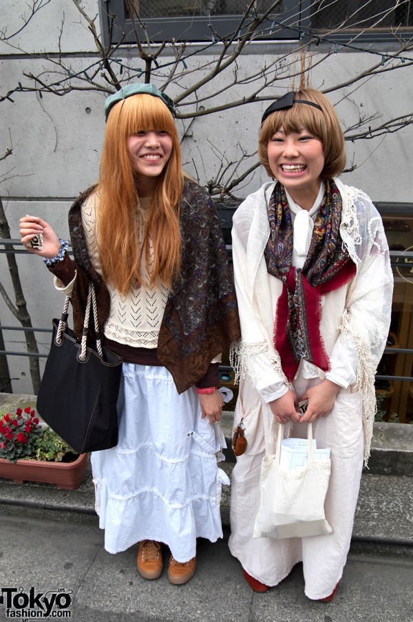 Smiling Japanese Girls in Harajuku