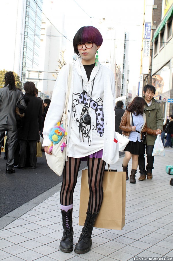 Girl in Nadia Tights in Harajuku