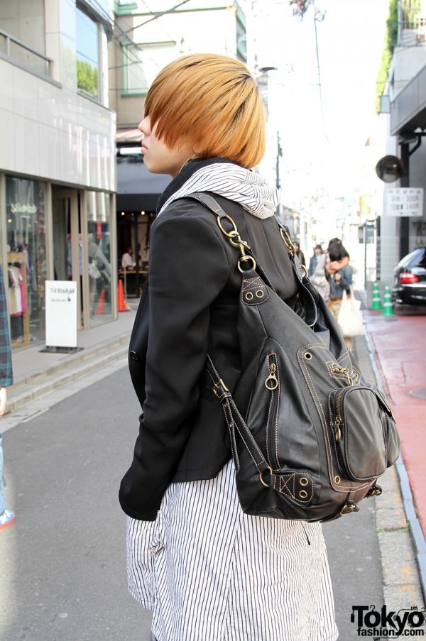 Black leather bag in Harajuku