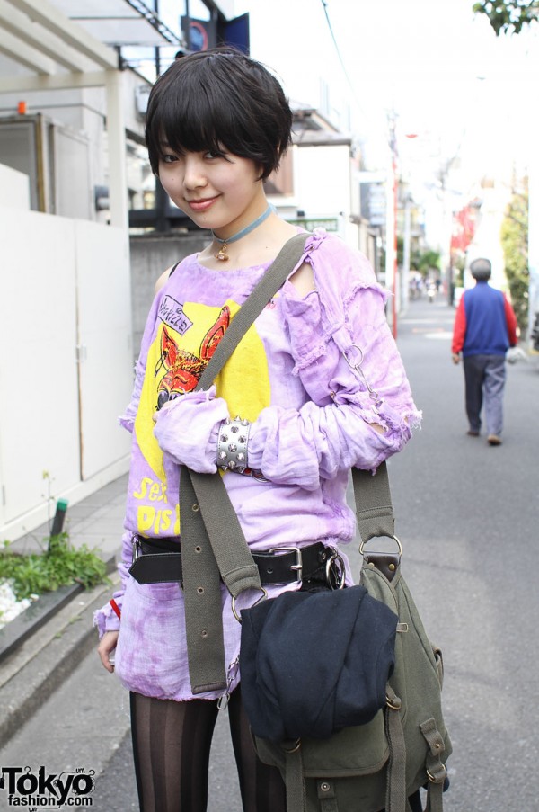 Japanese girl with Jimsinn dress and 666 bracelet