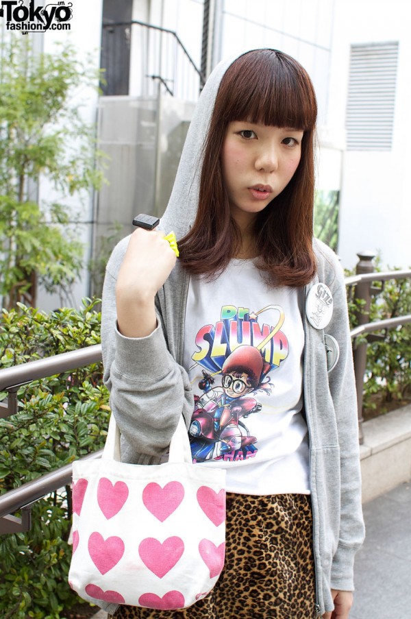Japanese girl with bangs and Uniqlo Dr. Slump tee