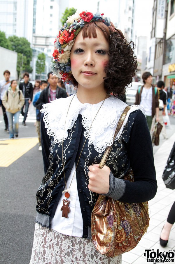 Vintage hat & lacy Thank-You Mart blouse