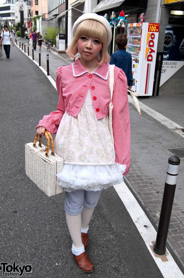 Beautiful Dolly-kei Fashion on Cat Street