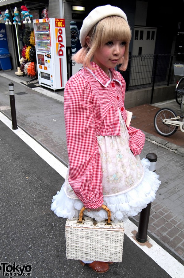 Japanese Dolly-kei Style