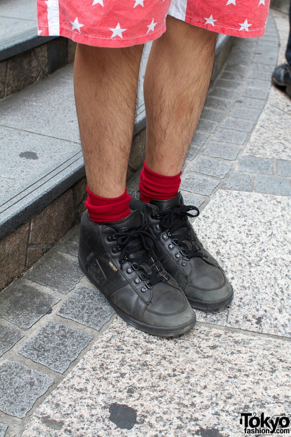 Red socks & black shoes