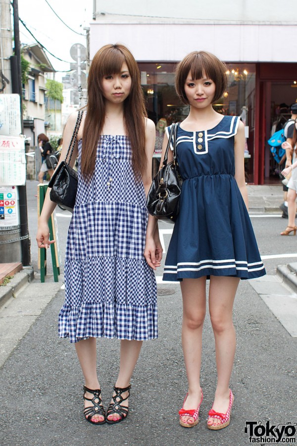Bump of Chicken Fans in Blue Sundresses