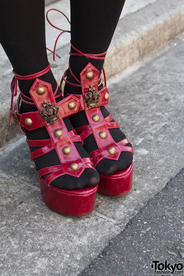 Alices and the Pirates red platform sandals