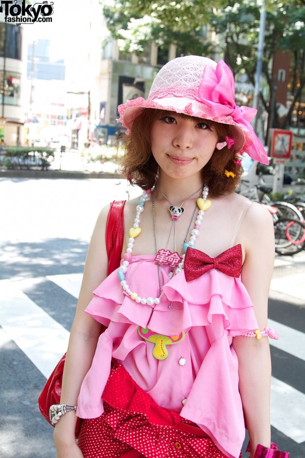 Pink hat & resale blouse