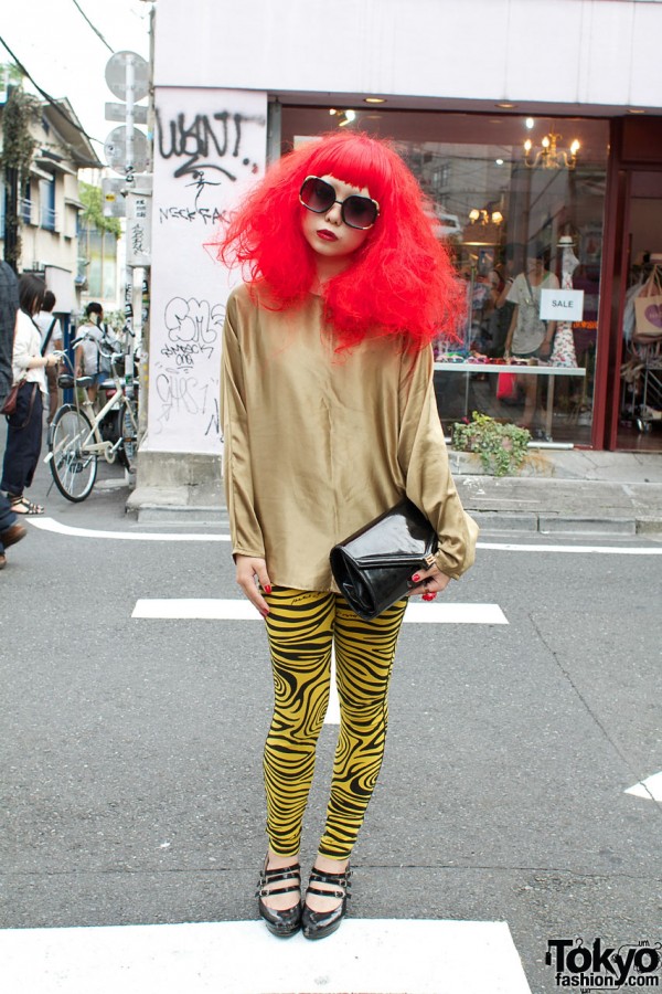 Red Hair & Abstract Kinji Leggings