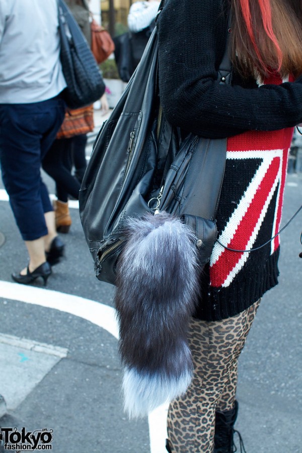 Gilfy bag & fur tail