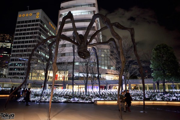 Roppongi Hills Christmas Spider