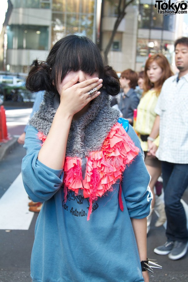 Long bangs & handmade collar