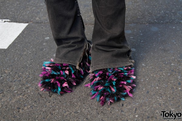 Yarn fuzzy slippers