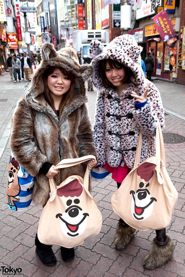 WC Fukubukuro Girls in Shibuya