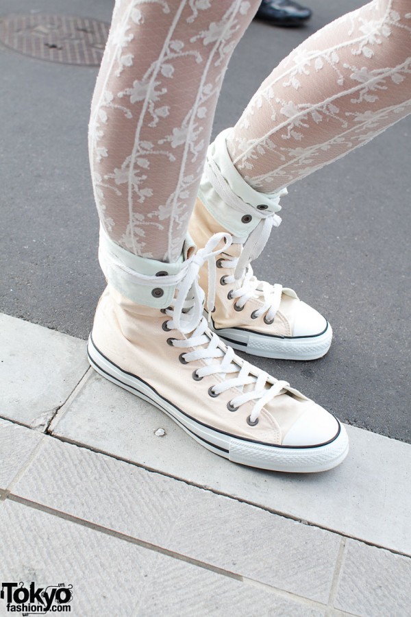 Lace stockings & hightop sneakers
