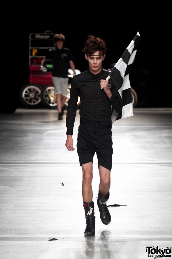 HEADL_INER 2012 S/S