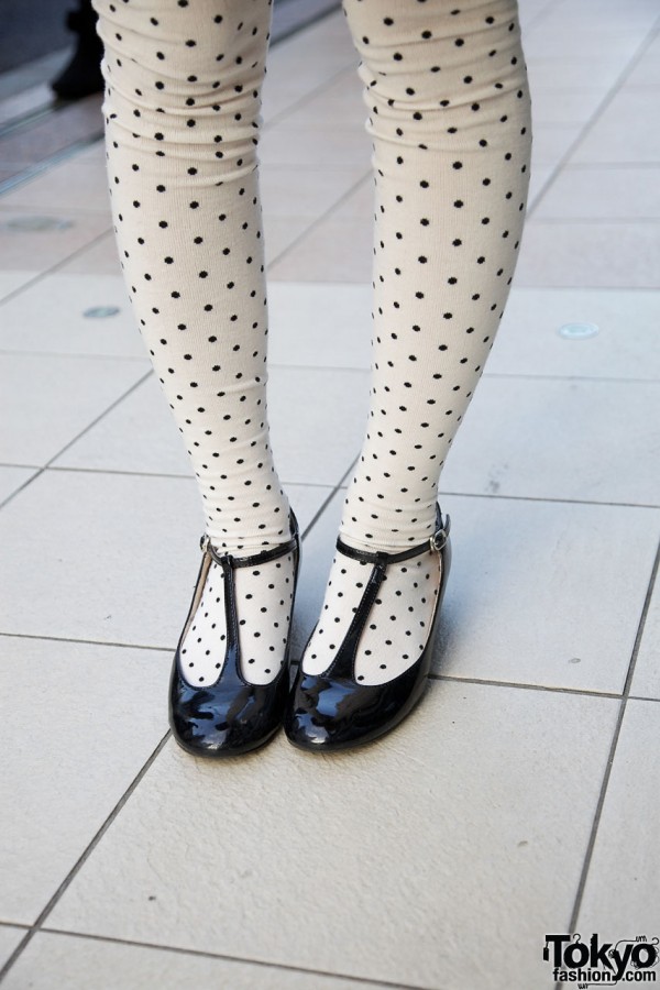 Polka dot tights & t-strap shoes