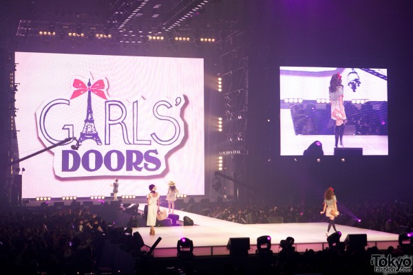 Girls Doors at Tokyo Girls Collection