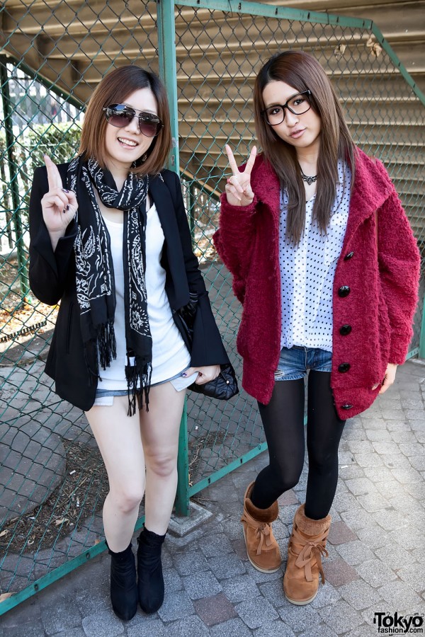 http://tokyofashion.com/wp-content/uploads/2011/03/Tokyo-Girls-Collection-Snaps-2011-03-031-G9780-600x900.jpg