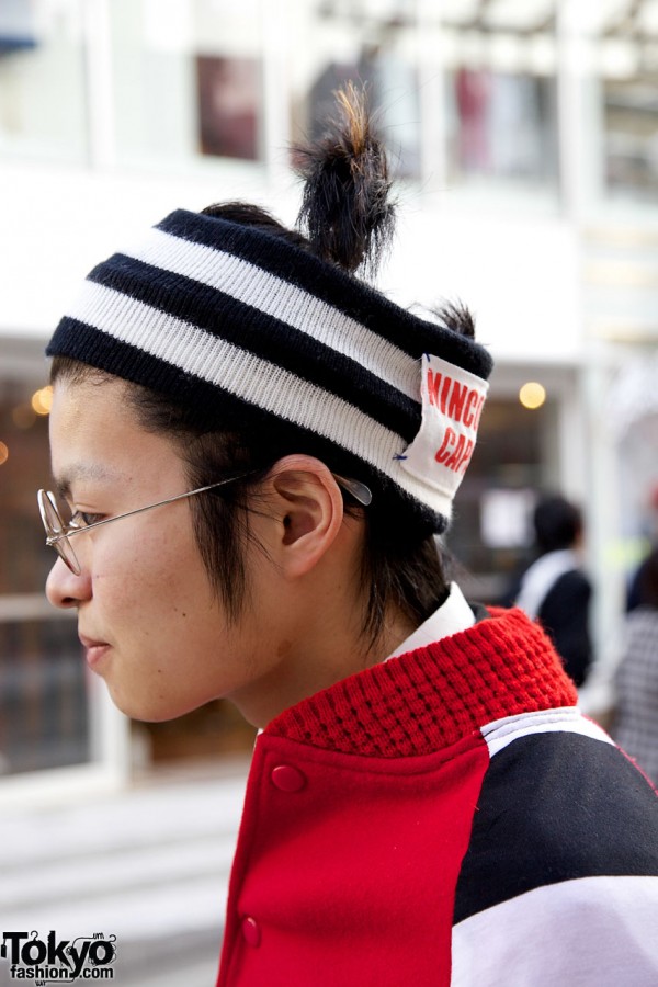 Black-and-white striped headband