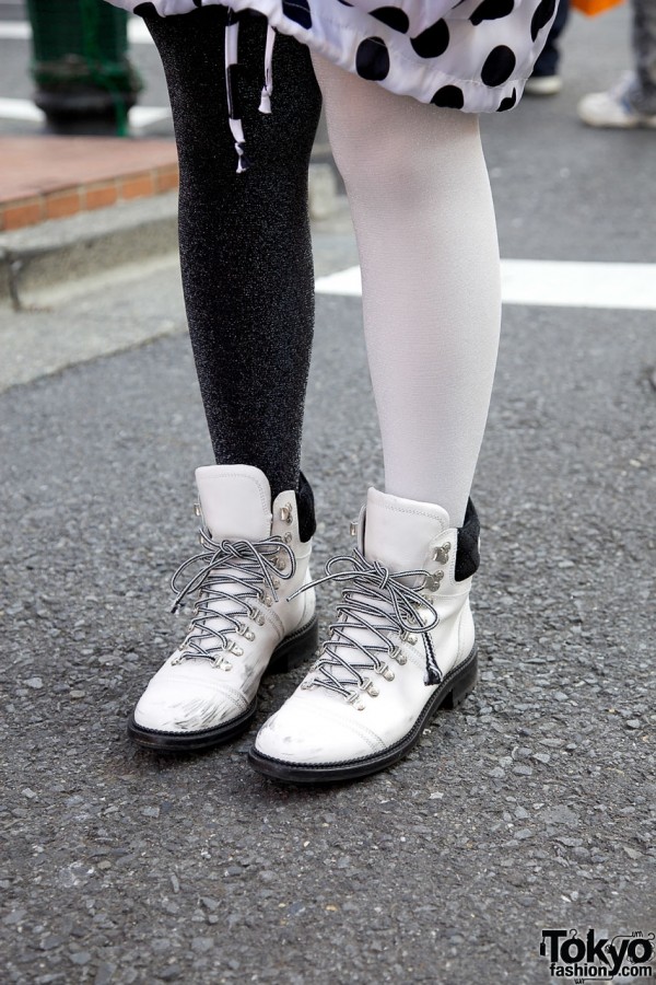 Two-tone tights & white Chanel boots