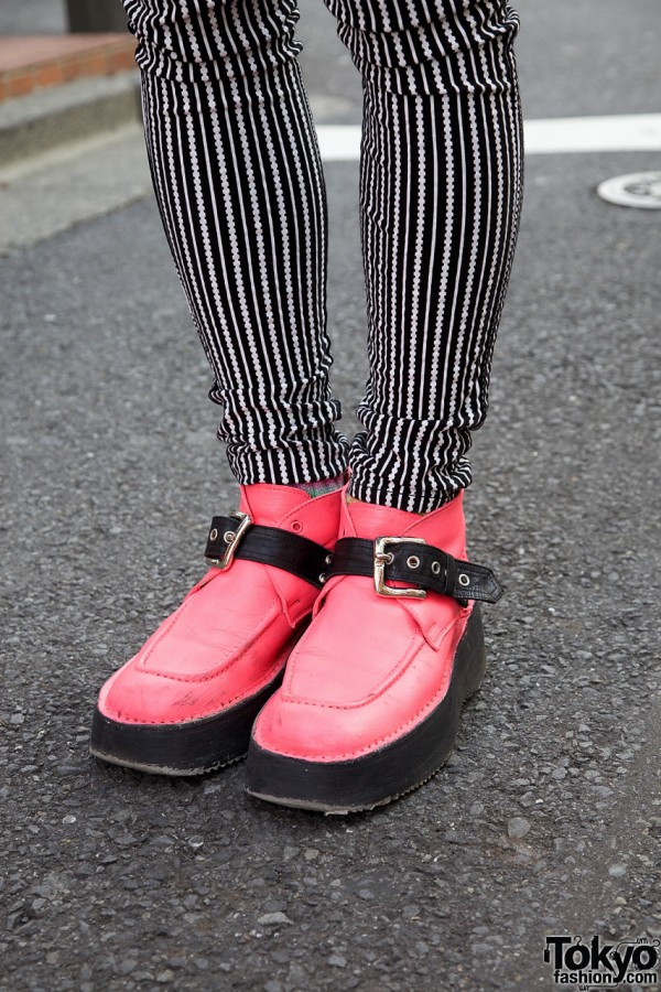 Pink buckled shoes from Nincompoop Capacity