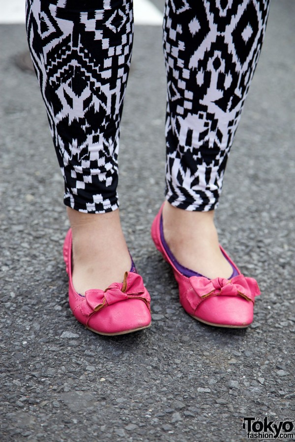 Graphic pants & pink ballet flats