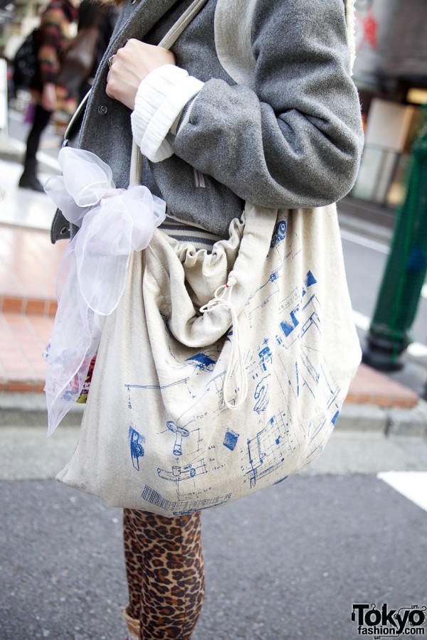 Gigot bag with blueprint drawings