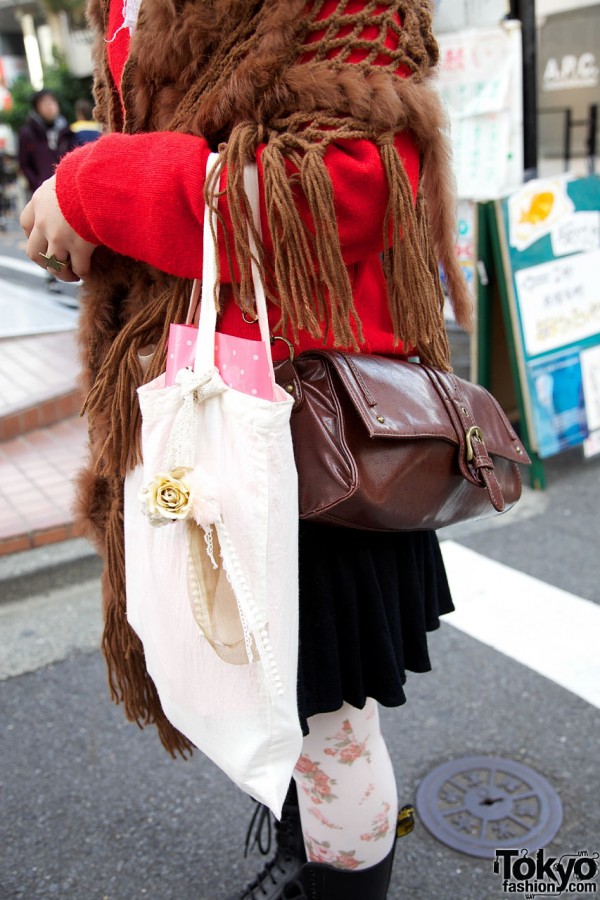 Brown leather bag & white fabric tote