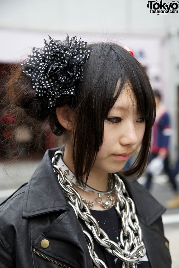 Dog collar & fabric hair bow